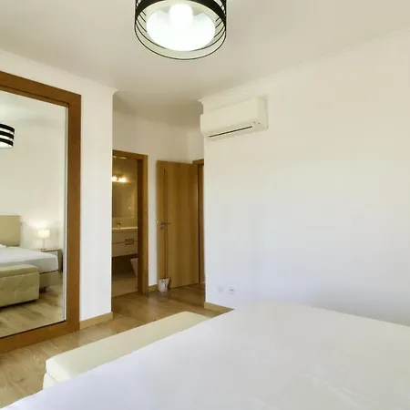 Rosa - With Private Pool Villa Alcantarilha
